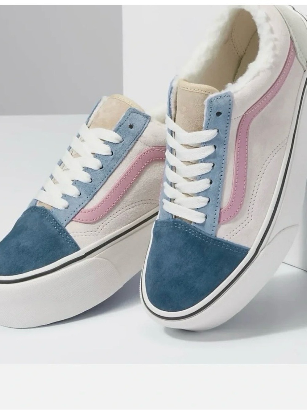 NWT Vans Old Skool Women's 7.5 Suede Platform Sneakers in Blue, Pink & Cream